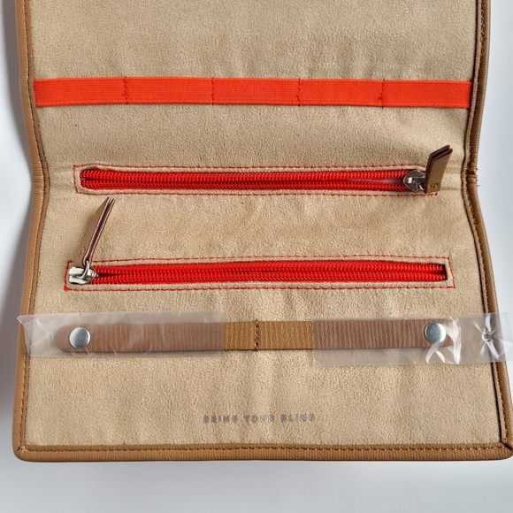 Stella & Dot Bring It Jewelry Roll - Picture 5 of 10